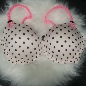 Victoria's secret bra